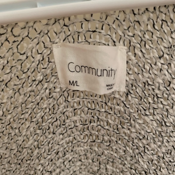 Aritzia cardigan - Picture 2 of 2